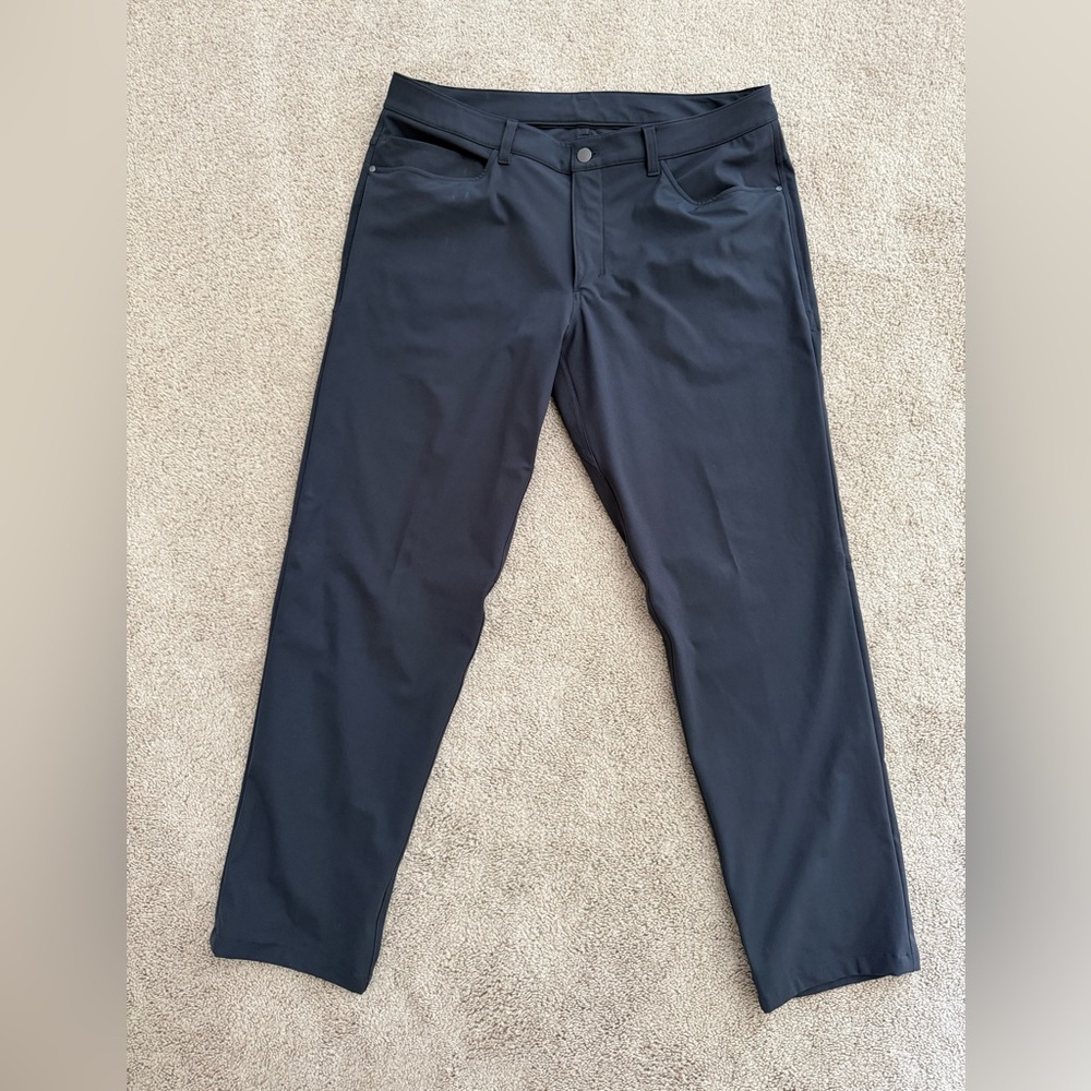 Lululemon Athletica Men's Dark Gray Size 36 Pants